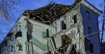 В Сызрани после атаки БПЛА обрушился подъезд дома: есть погибшие и пострадавшие