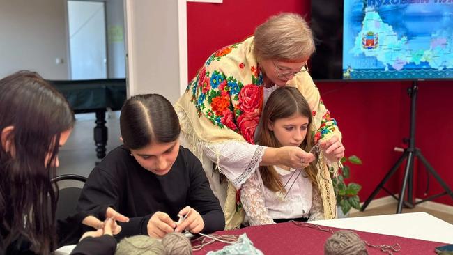 Покров день: тепло платков и душевных традиций