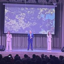 В Бузулуке состоялся праздничный концерт ко Дню Матери 