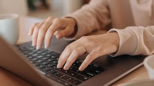 До конца года предприниматели успевают получить еще две бесплатные услуги в Центре «Мой бизнес»