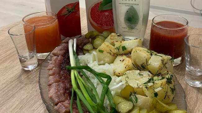 Минимальная цена на водку и коньяк в России вырастет 