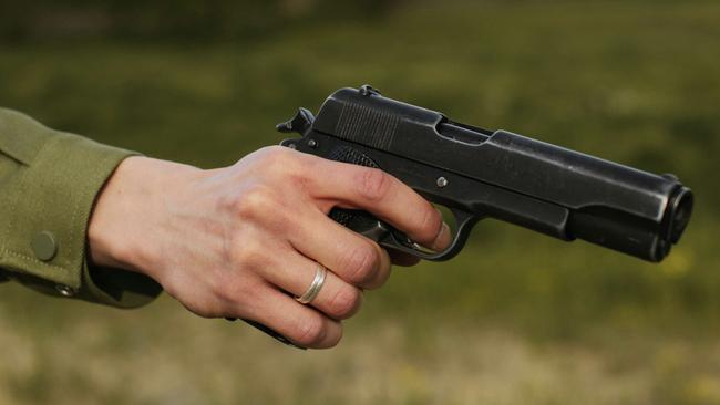 Задержан мужчина, угрожавший убить за фотовидеостанцию на трассе