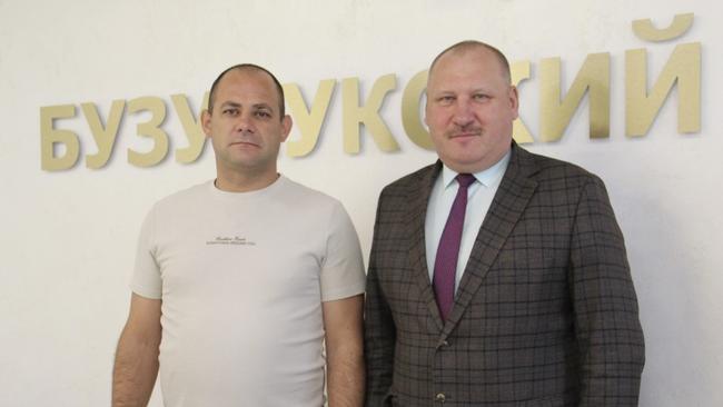 В Бузулуке чествовали участника спецоперации