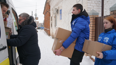 Бузулукский строительный колледж отправил гуманитарную помощь бойцам СВО