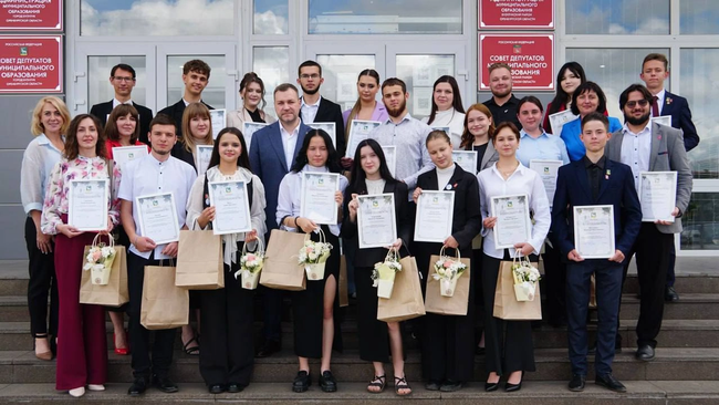 Бузулук чествует своих лучших молодых лидеров