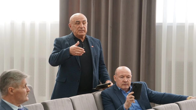 В Бузулуке отстранили депутатов КПРФ