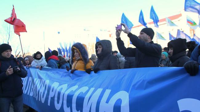  Оренбуржцы поддержали курс государства на сохранение национальных ценностей России