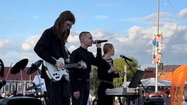 Вечерняя программа, посвящённая Дню России