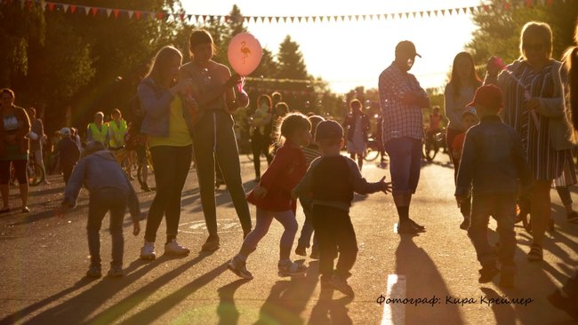 Вот оно какое, наше лето: почти 40% детей проводят каникулы за гаджетами