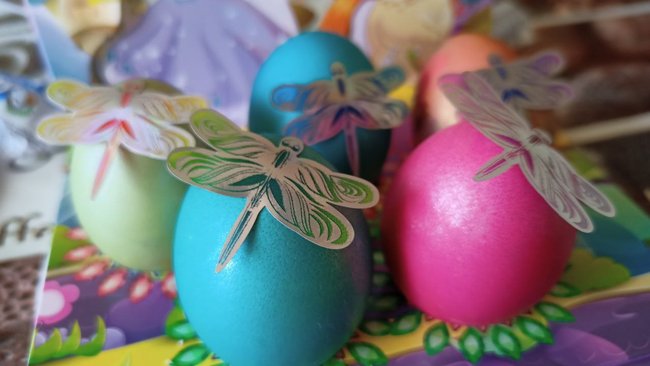 Скоро Пасха: несколько способов безопасного окрашивания яиц