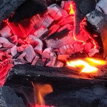 В Бузулуке во дворе частного дома горела баня