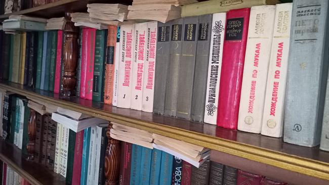 Школьники при потере или порче учебника не должны его покупать в библиотеку