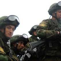 Госдума приняла закон об отмене возрастного предела для контрактников 