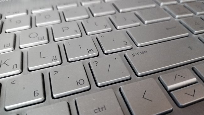 Роскомнадзор составил протоколы в отношении ряда зарубежных интернет-компаний