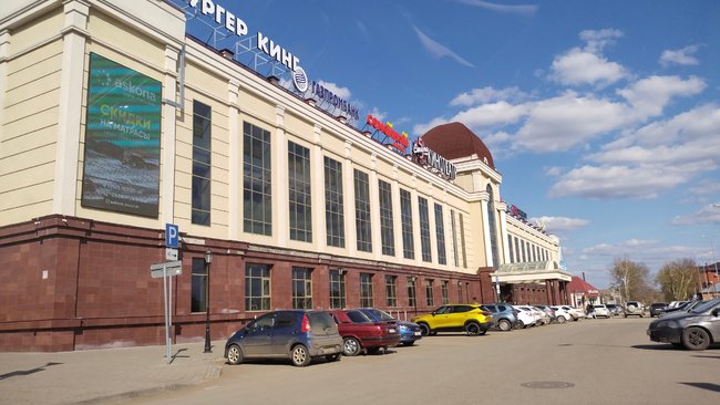 Бузулучанка в ТРЦ 