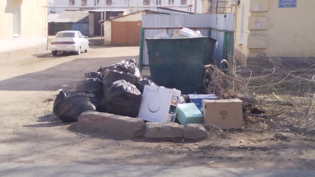 За нарушение правил пользования контейнерной площадкой предусмотрен штраф