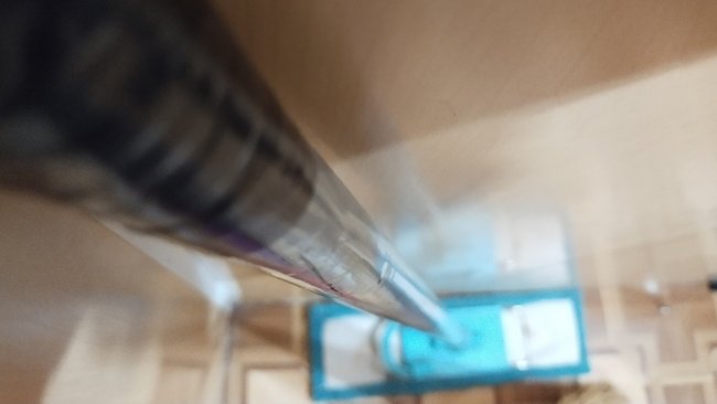 Бузулучанка побила подругу шваброй на почве ревности 