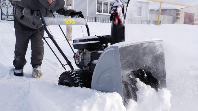 Сколько стоит уборка снега в Бузулуке?